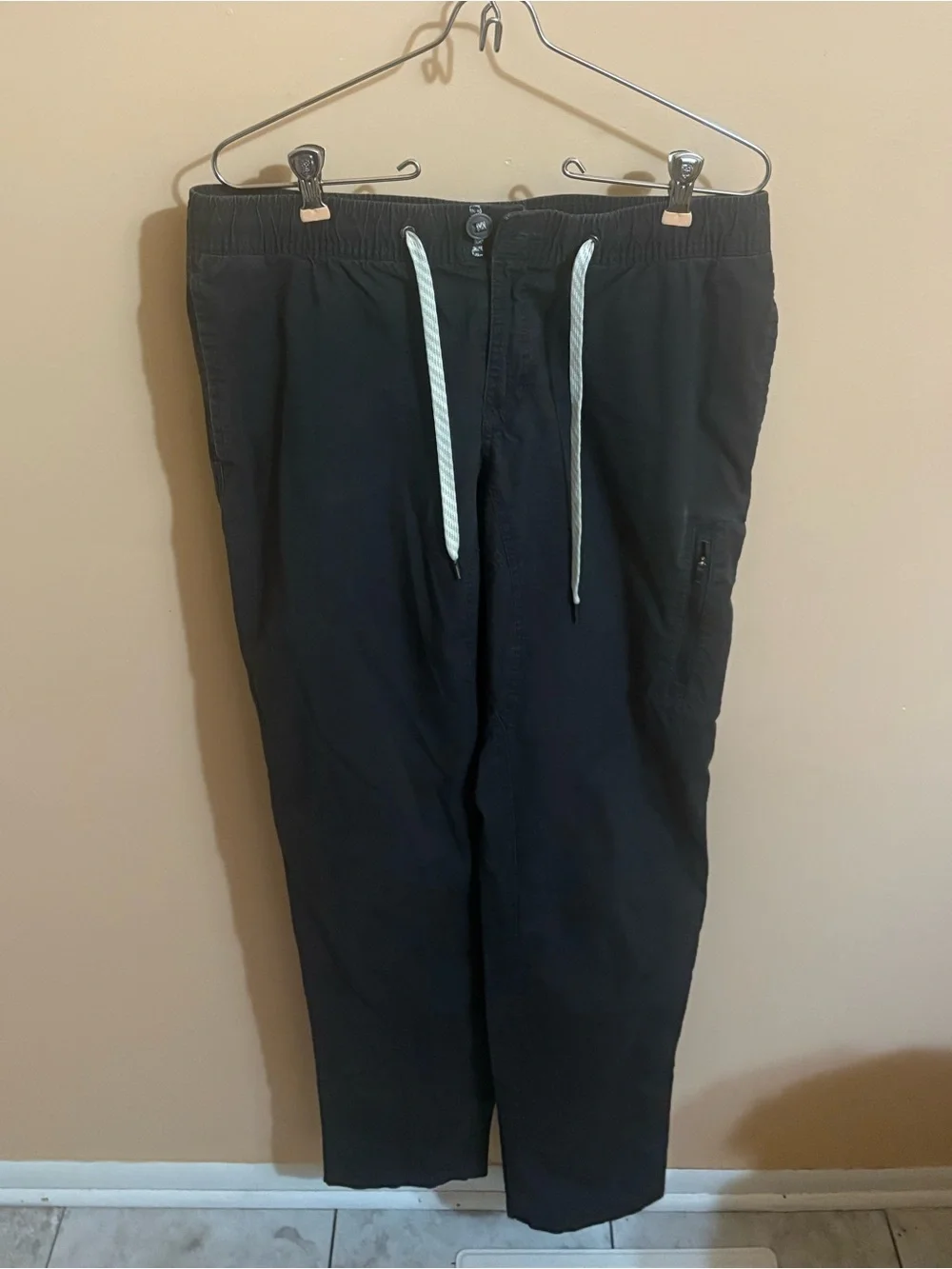 Vuori Ripstop Climber Pants in Charcoal